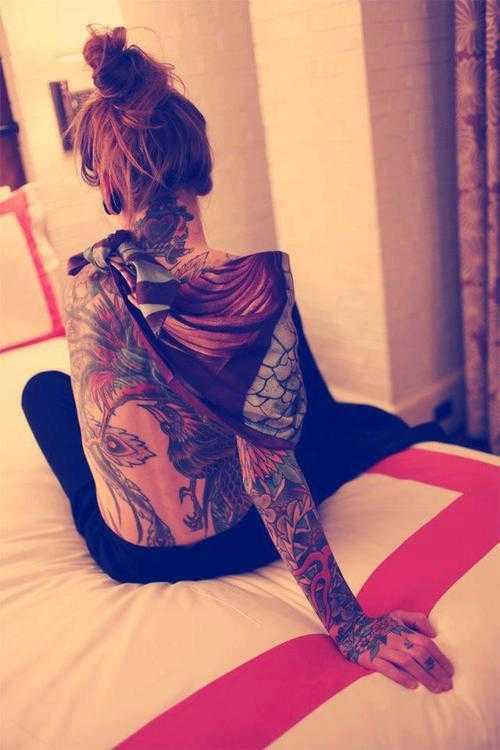 seksowne kobiety tatuaze 1
