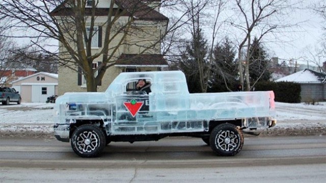 Driveable-Truck-made-of-Ice10-640x359