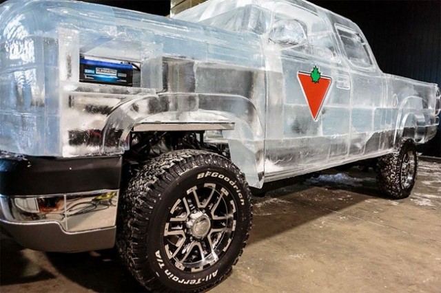 Driveable-Truck-made-of-Ice6-640x426
