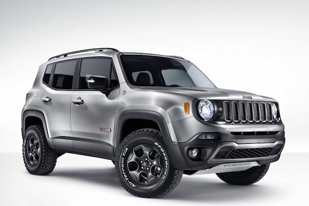 Jeep Renegade Hard Steel concept with Uconnect live infotainment system feel desain 2