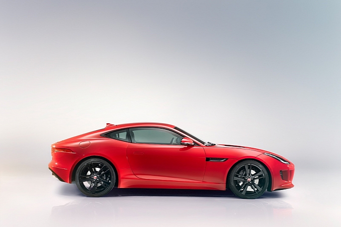 jaguar-f-type-coupe-8