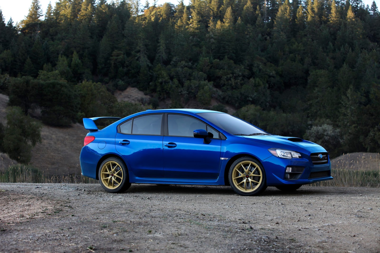 Subaru-WRX-STI-2015-9