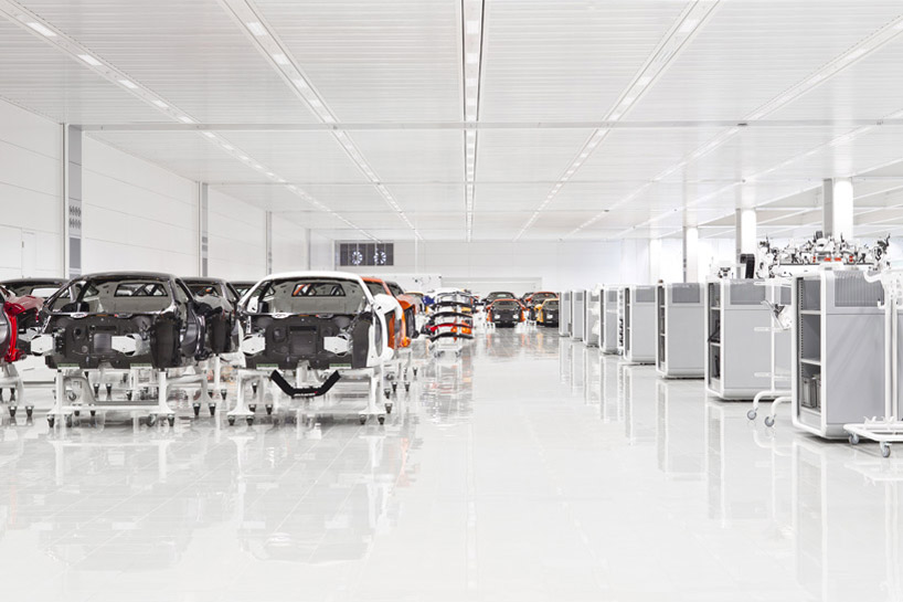 mclaren-production-center-4