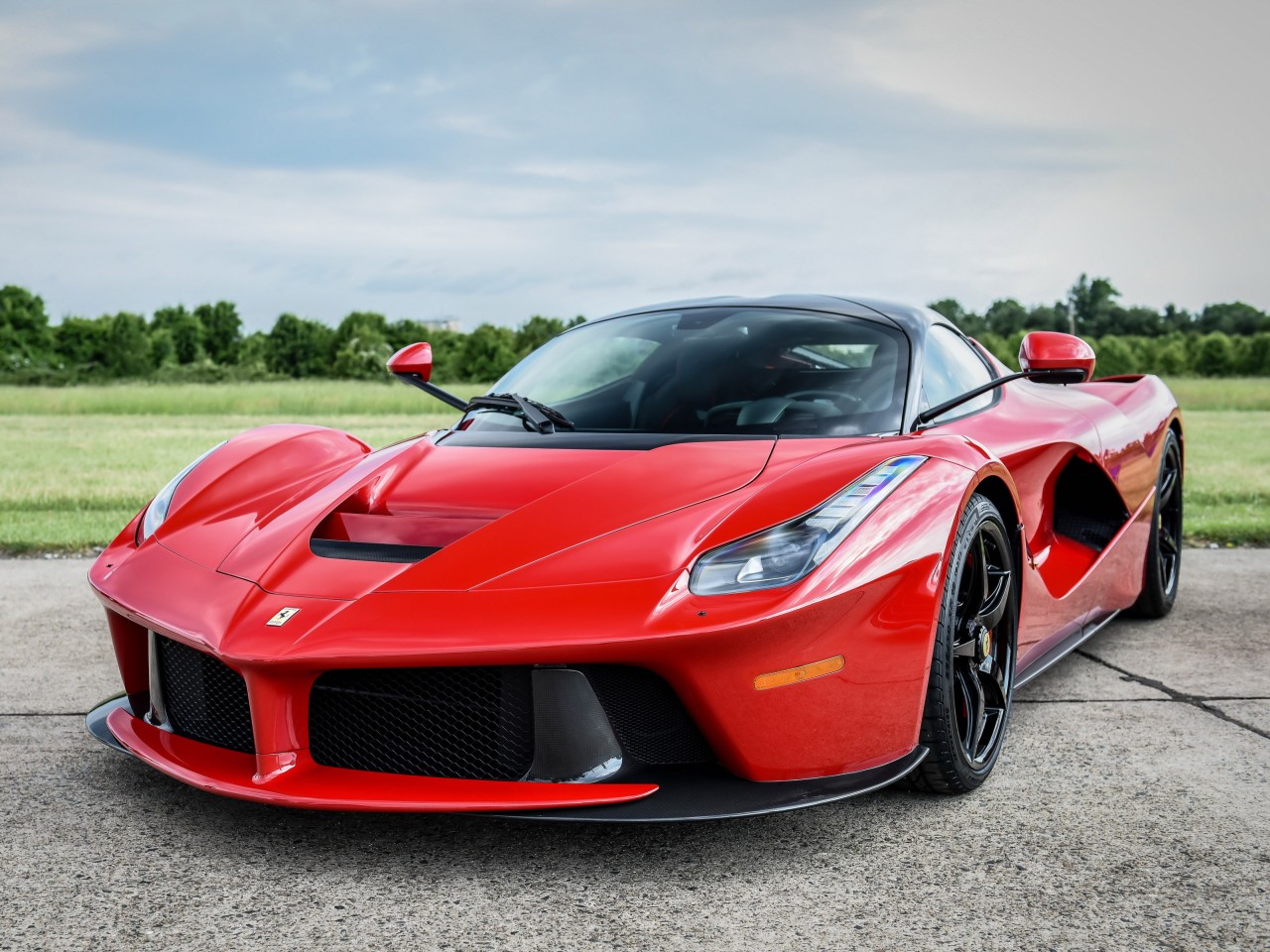 ferrari laferrari